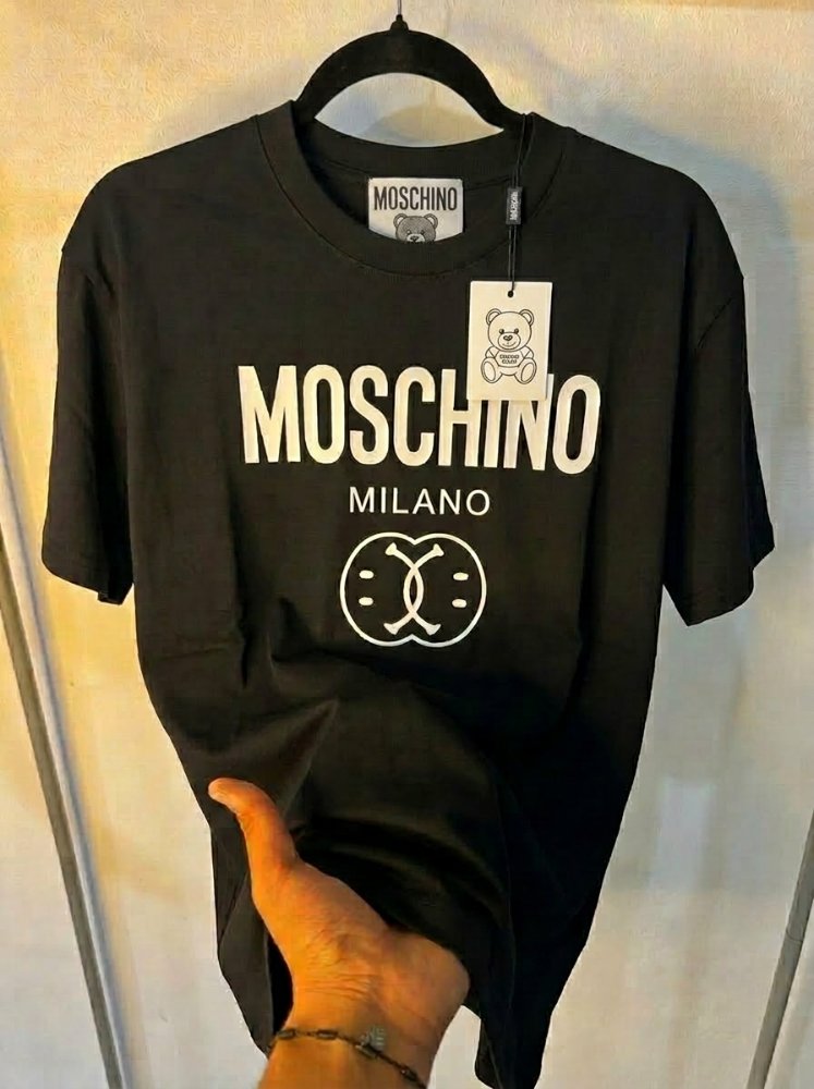 Playera Turca Moschino