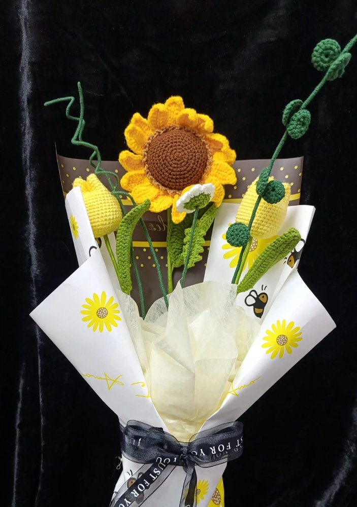 Ramo Eterno de Girasol + Tulipanes a Crochet