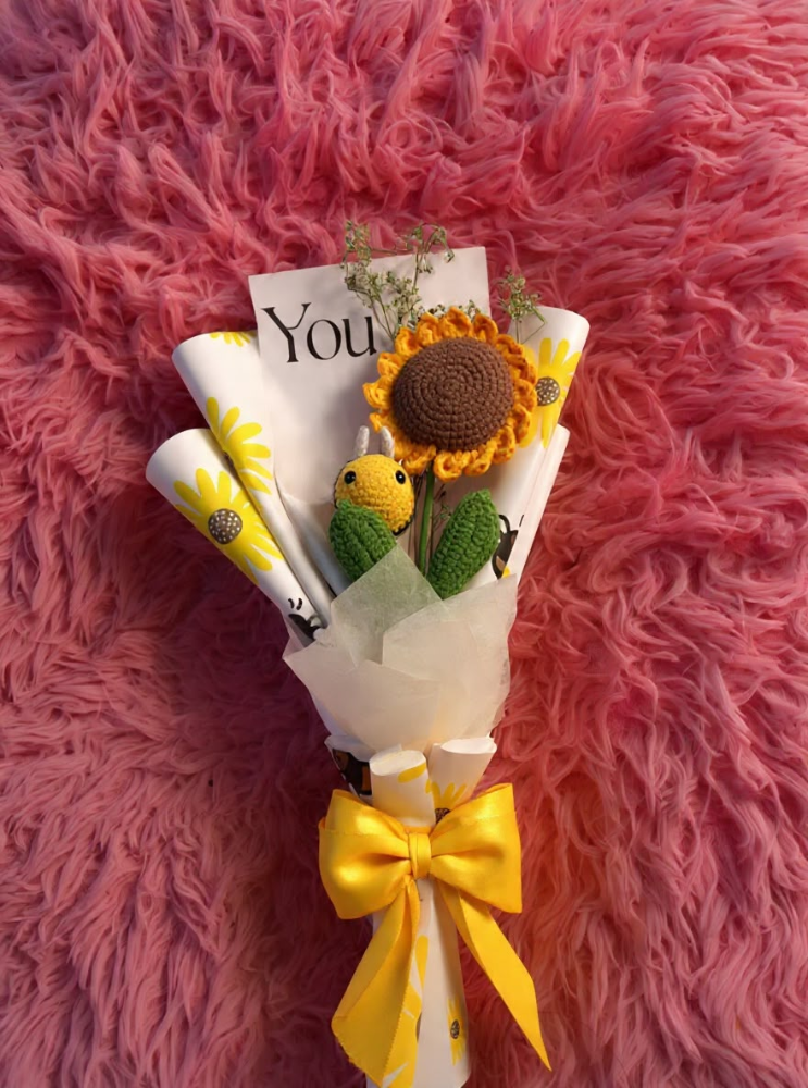 Girasol con abejita a croche