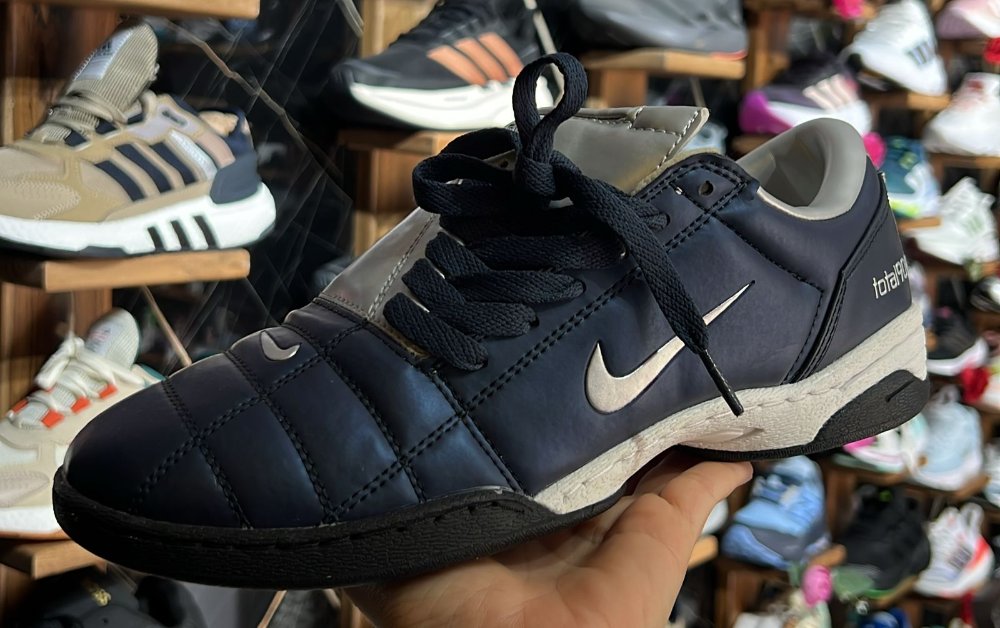 Nike Total 90 Azul