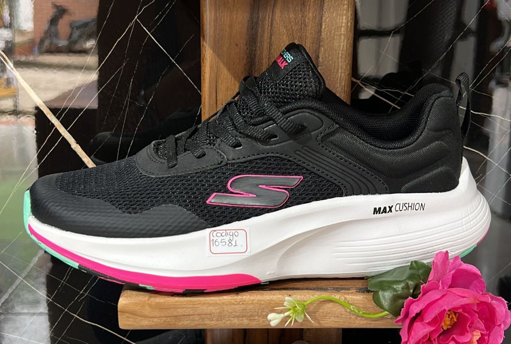 Skechers Go Walk negro/Rosa Dama