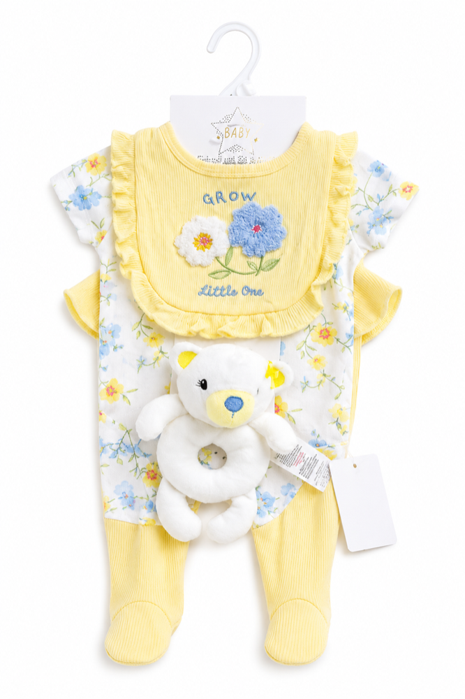 Set de mameluco,short y sonajero amarillo 3-6 meses