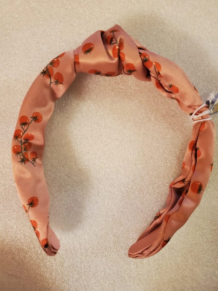 diadema de cerezas