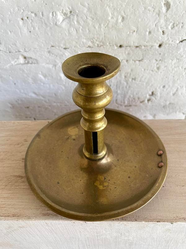 candelero vintage de bronce