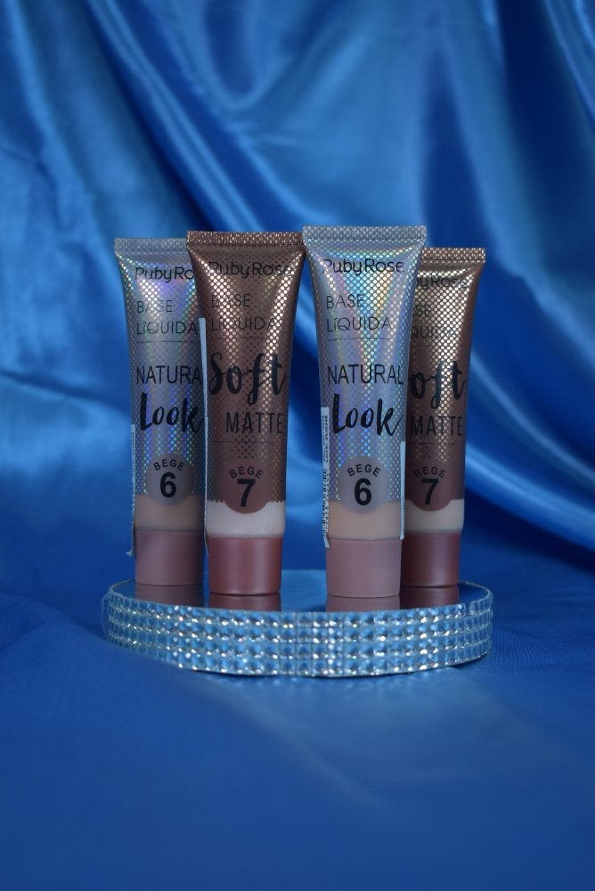 Base Liquida Ruby Rose