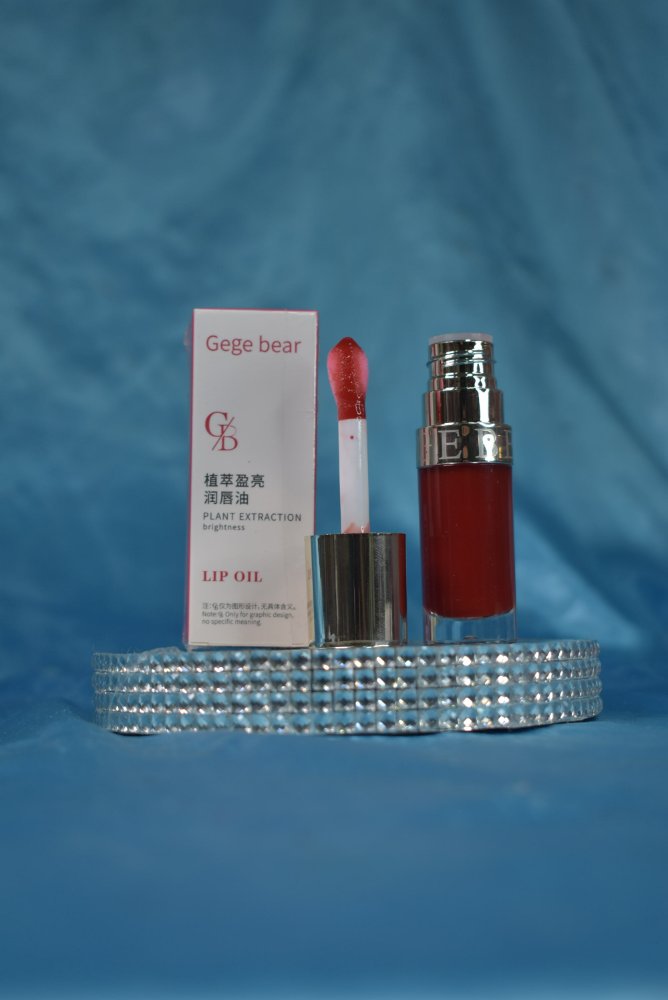 Lip oil gege bear