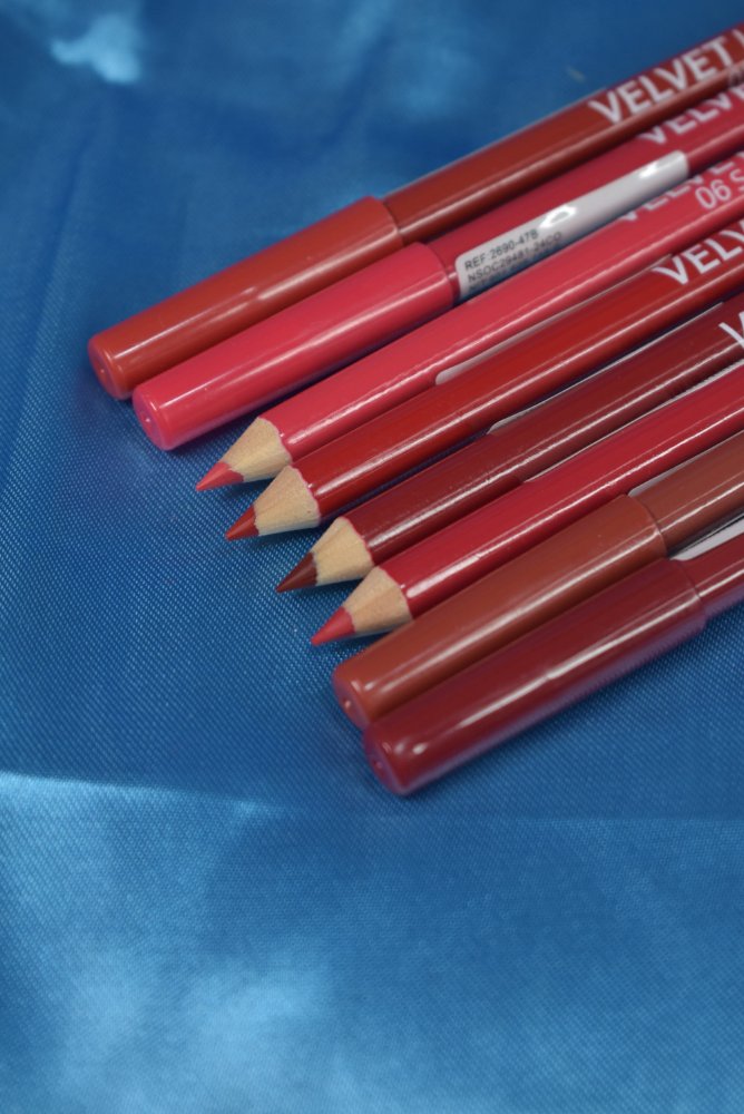 Delineador de labios Karite 2
