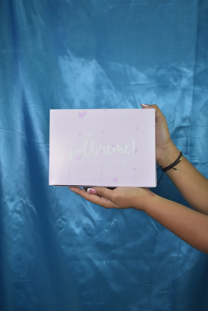 Caja Regalo Personalizada Mediana ¡Abreme!