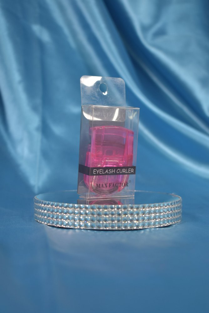Encrespador curler max factor
