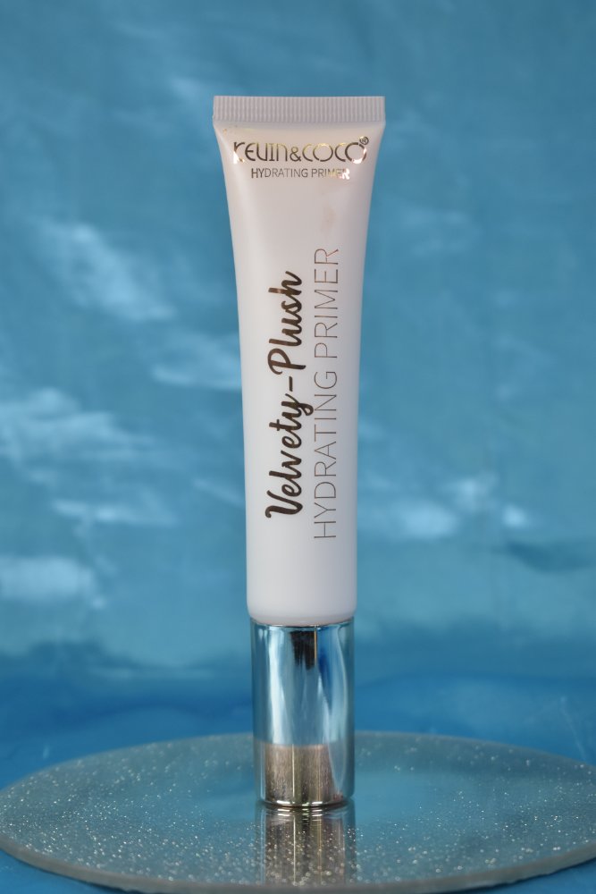Primer velvety-plush kevin&coco