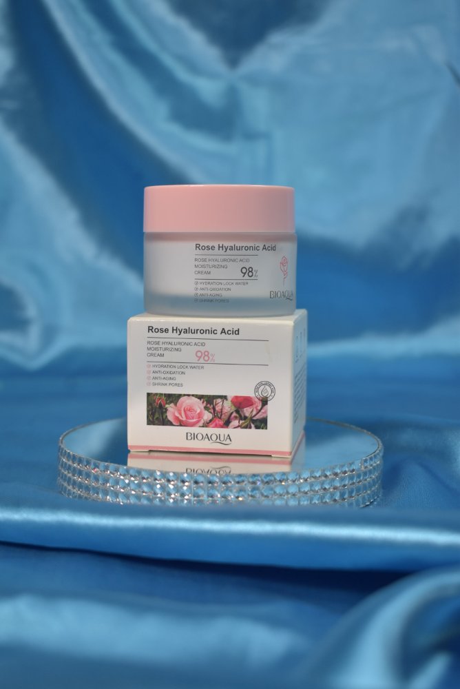 Crema Facial Hidratante Rosas Hialuronico Bioaqua