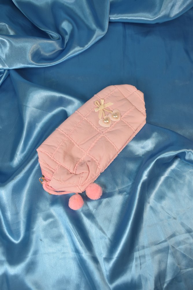 Cosmetiquera peluche Bloomshell