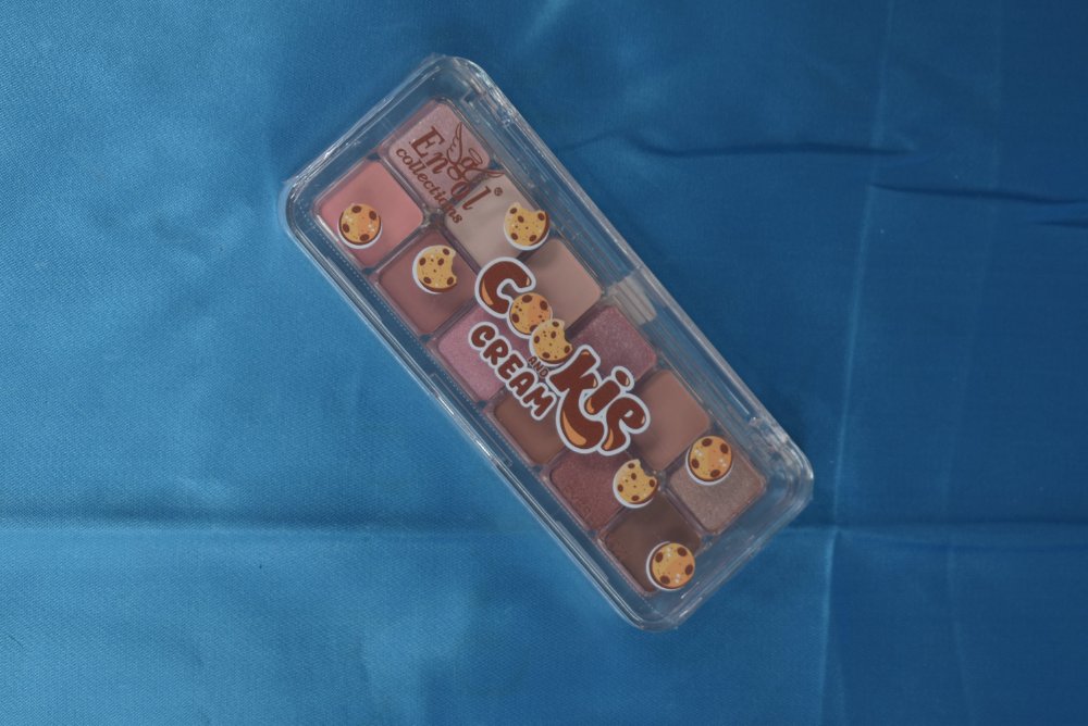 Paleta Cookis And Cream 12 tonos Engol