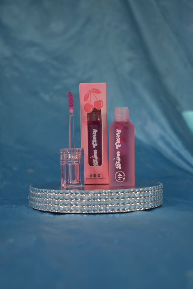 Lip oil bloom cheery bloomshell
