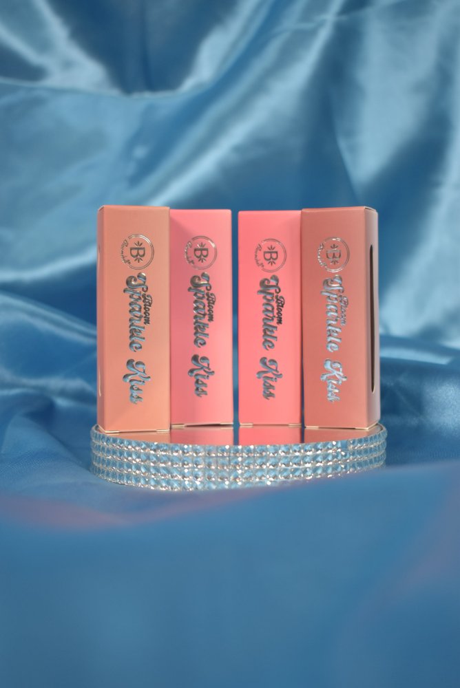 Bloom Sparkle Kiss