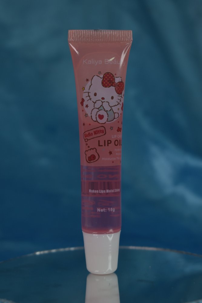 Lip oil hello kitty kailabeauty