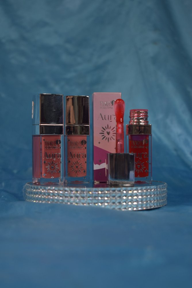 Lip gloss Aura trendy