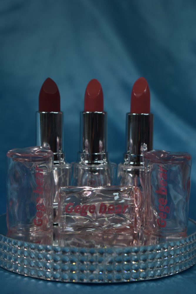 Labial en barra gege bear transparente
