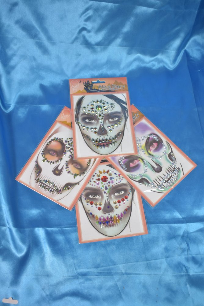 Gemas Hallowen Alice Stoy