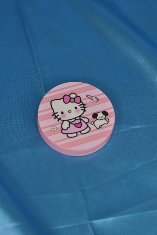 Iluminador Rosado Con Rayas Hello Kitty