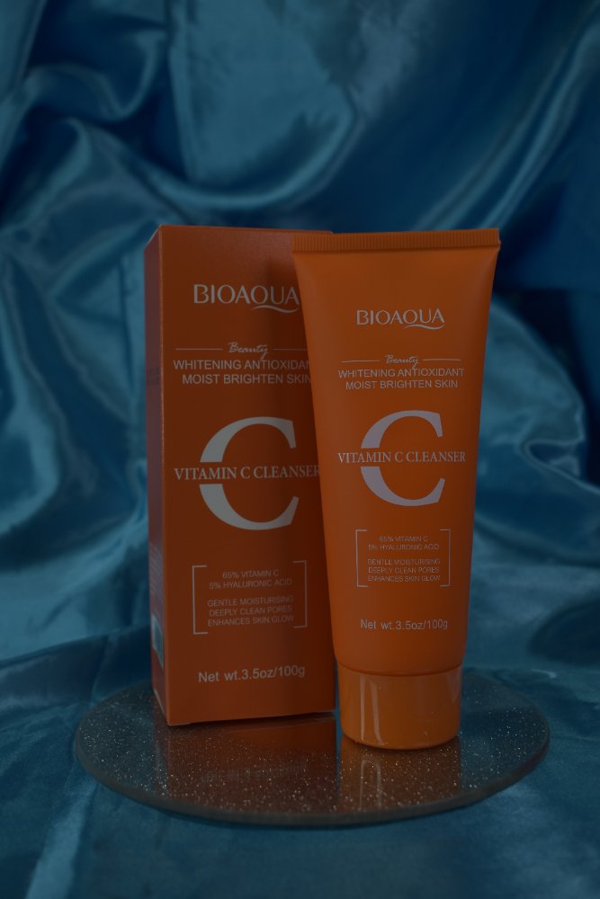 Jabon Facial Vitamina C Cleanser Bioaqua