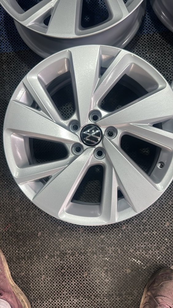 LLANTA  VOLKSWAGEN NIVUS RODADO 16
