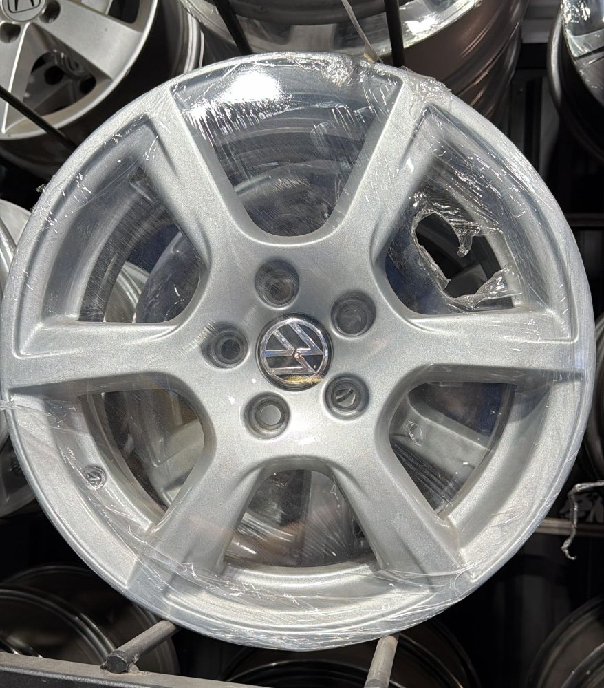 VW FOX 15' 5X100