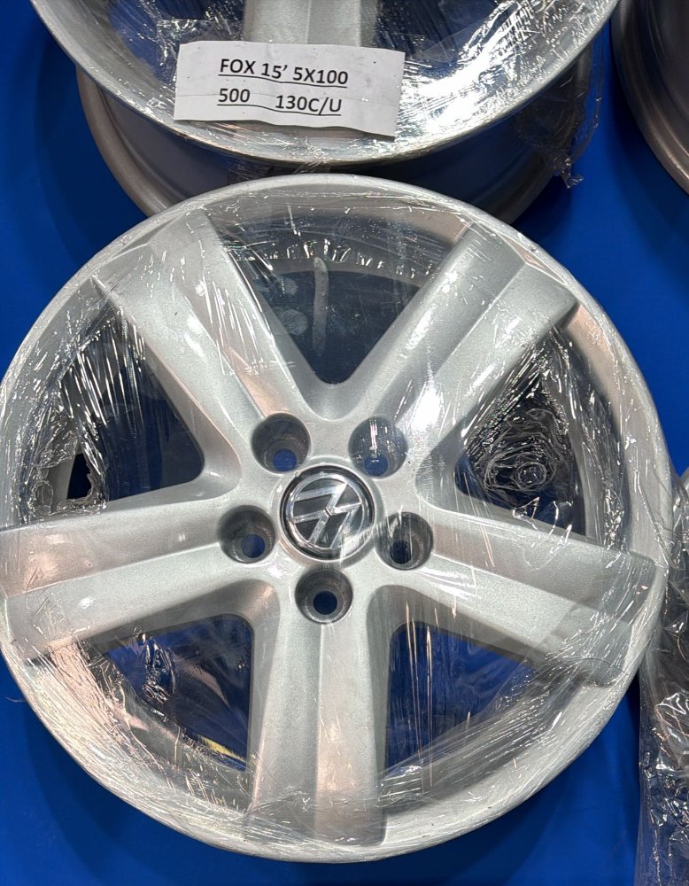 VW FOX 15' 5X 100