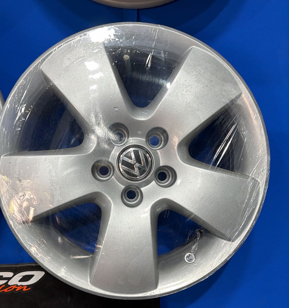 BORA 15' 5X100