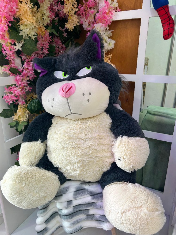 Lucifer 90cm