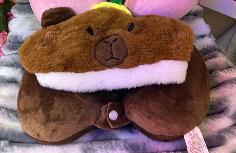 Almohada cuello capibara