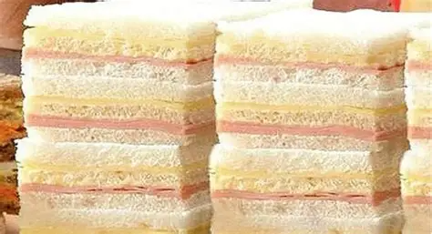 SANDWICH MIGA JAMON Y QUESO