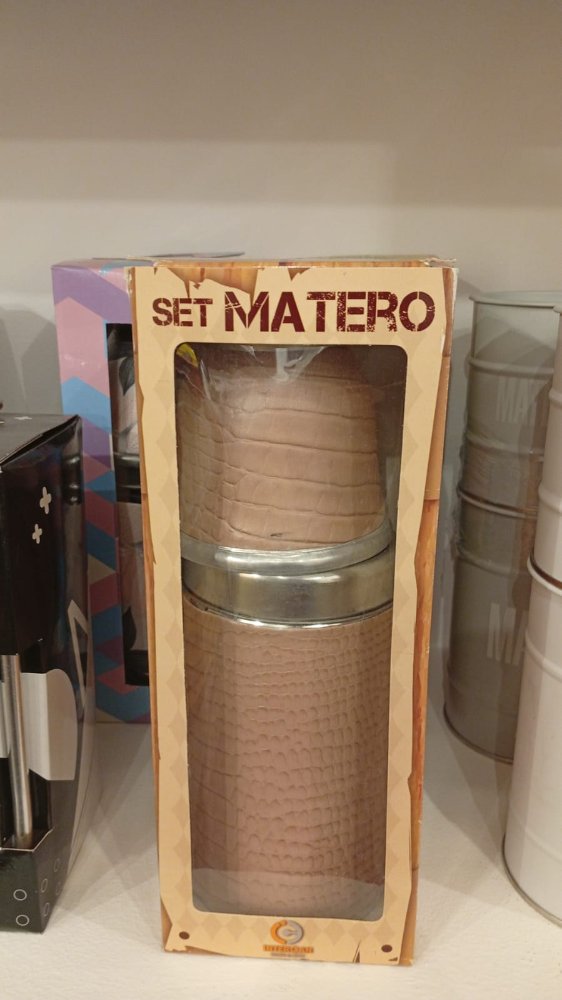 Set amargo forrado (mate y yerbero)