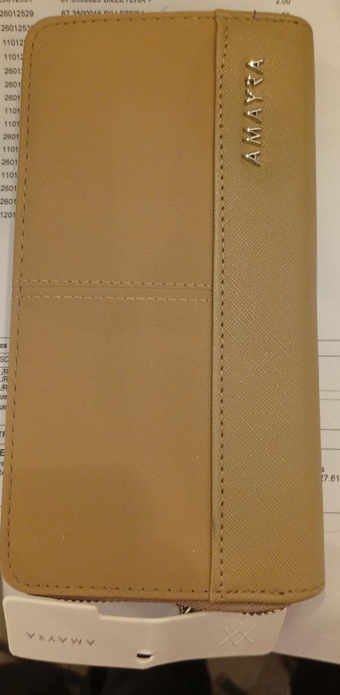 Billetera amayra simple