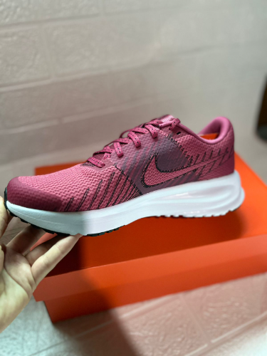 calzado de nike run rosa 40/2