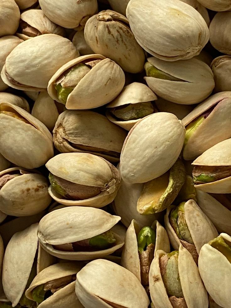 PISTACHOS