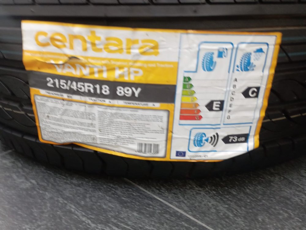 CAUCHOS CENTARA 215/45R18