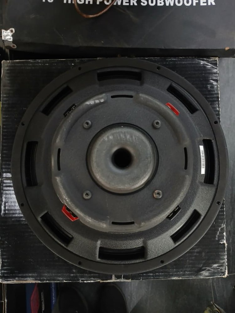 BAJO KICKER COMPD 15'' 4OHM