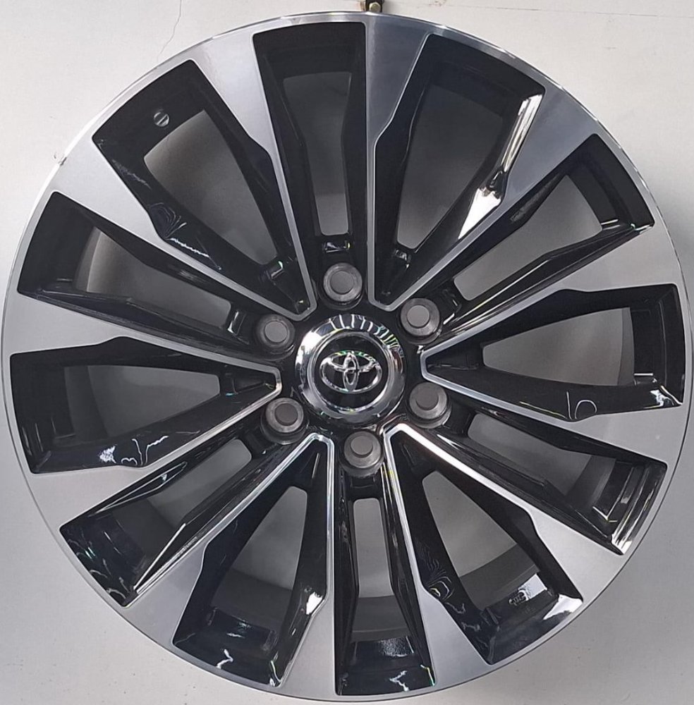 BL954 R20'' 6H M139.70 BLACK MACHINE FACE LAND CRUISER
