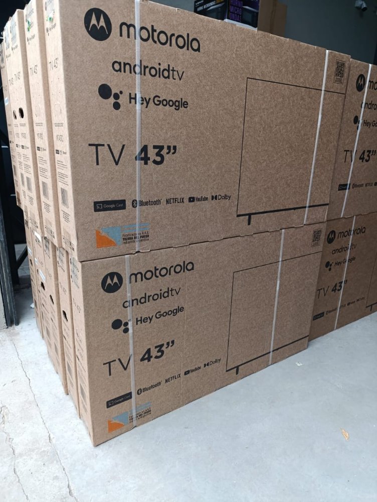 SMART TV MOTOROLA 43"