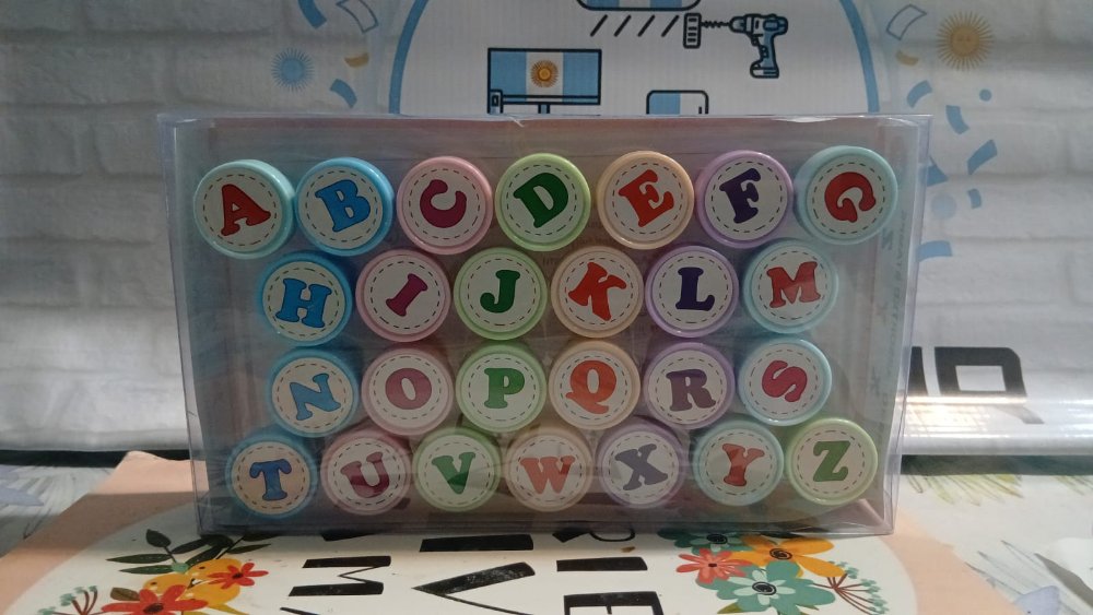 SET DE SELLOS -LETRAS-