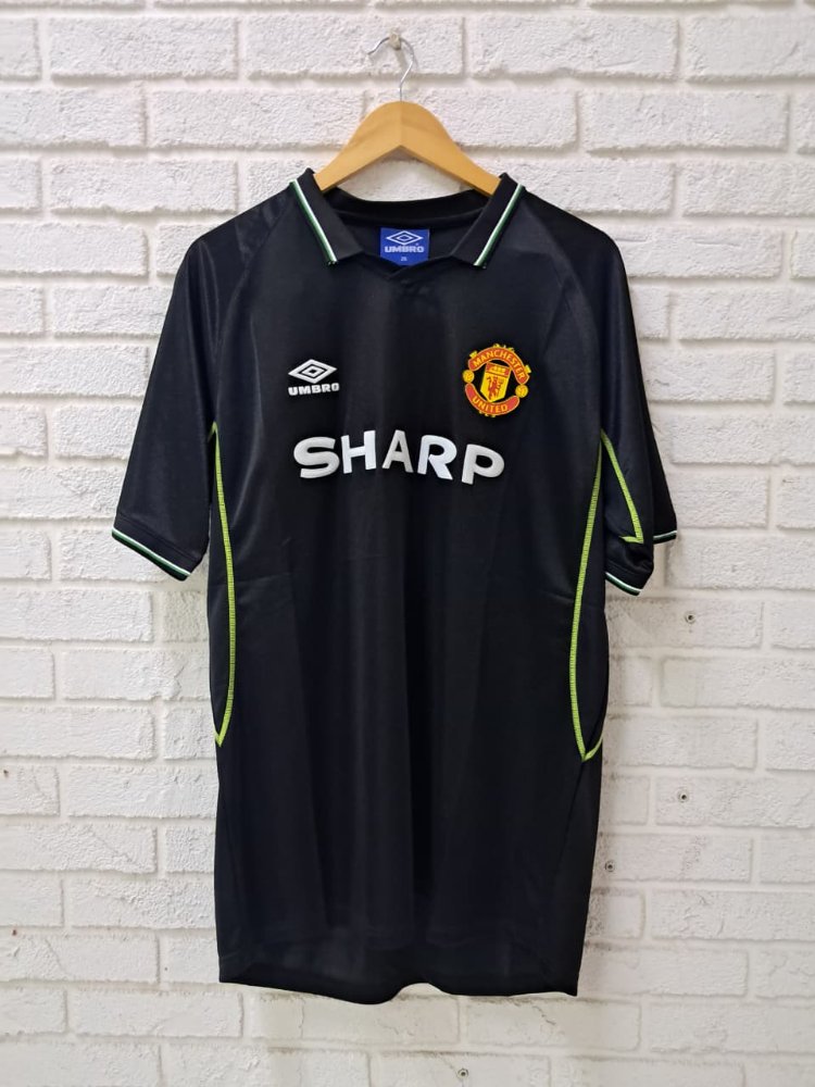 Camiseta Manchester United Retro Preta