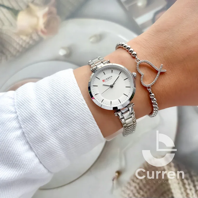 Reloj-Planteado - Fondo verde-Curren-9054