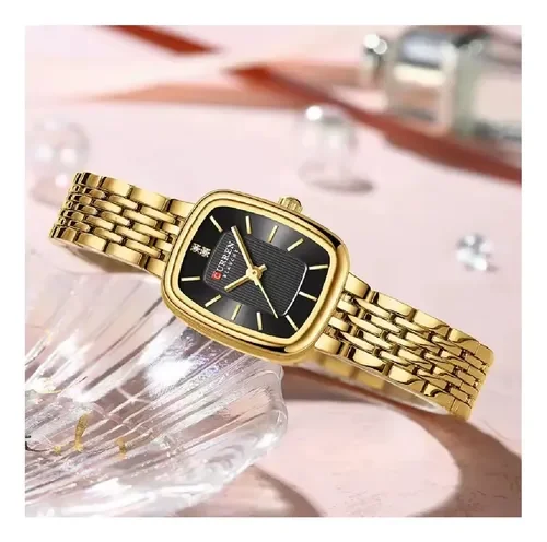 Reloj-Dorado - Fondo Negro-Curren-9093
