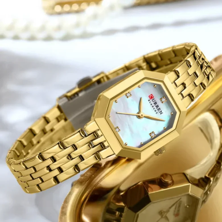Reloj-Dorado - Fondo blanco-Curren-9108