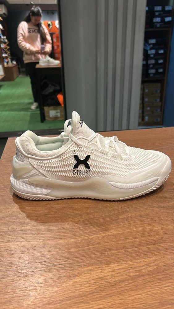Xtrust Pro Clay white
