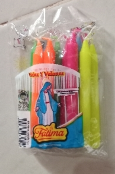 VELA PEQUEÑA DE COLORES LISA FATIMA X10 UNIDS