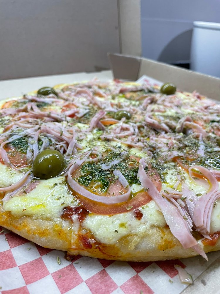 PIZZA NAPO CON JAMON