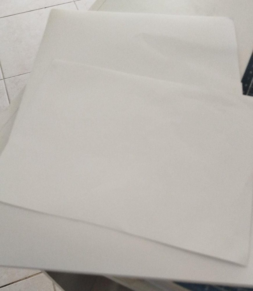 Papel adhesivo 8.5x11