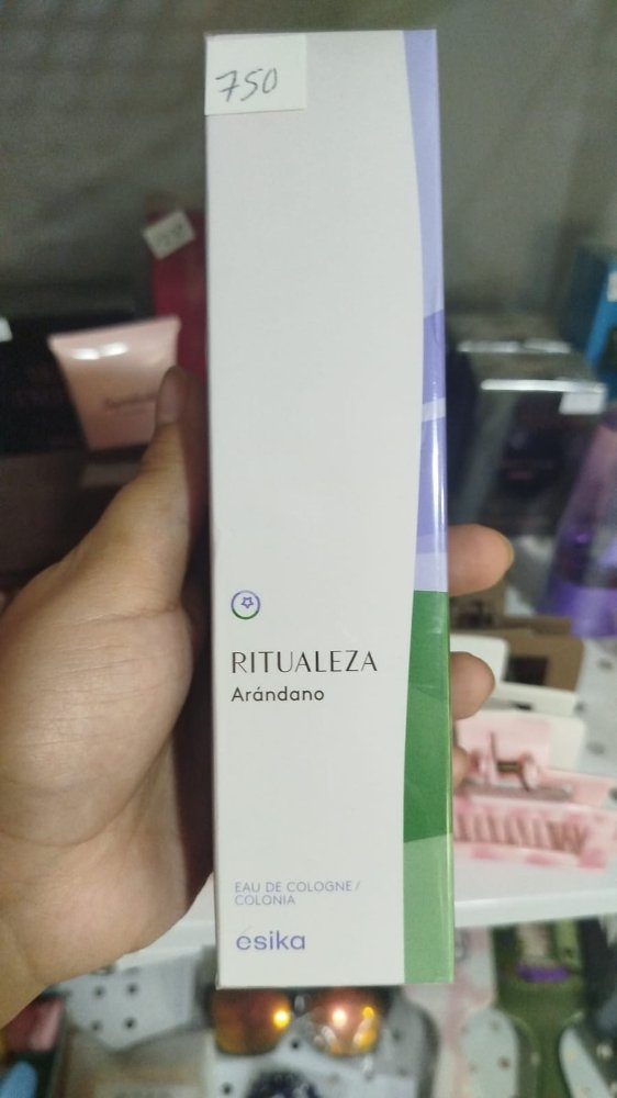 Perfume Ritualeza Arándano Esika